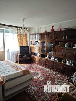 3-к квартира, вторичка, 60м2, 6/9 этаж