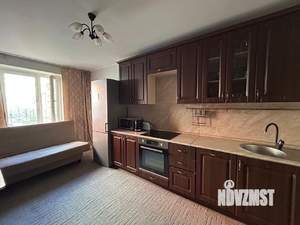 2-к квартира, вторичка, 61м2, 1/25 этаж