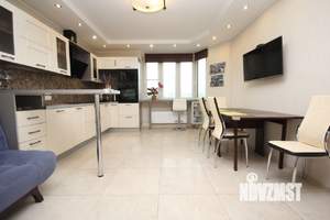 3-к квартира, вторичка, 130м2, 2/25 этаж